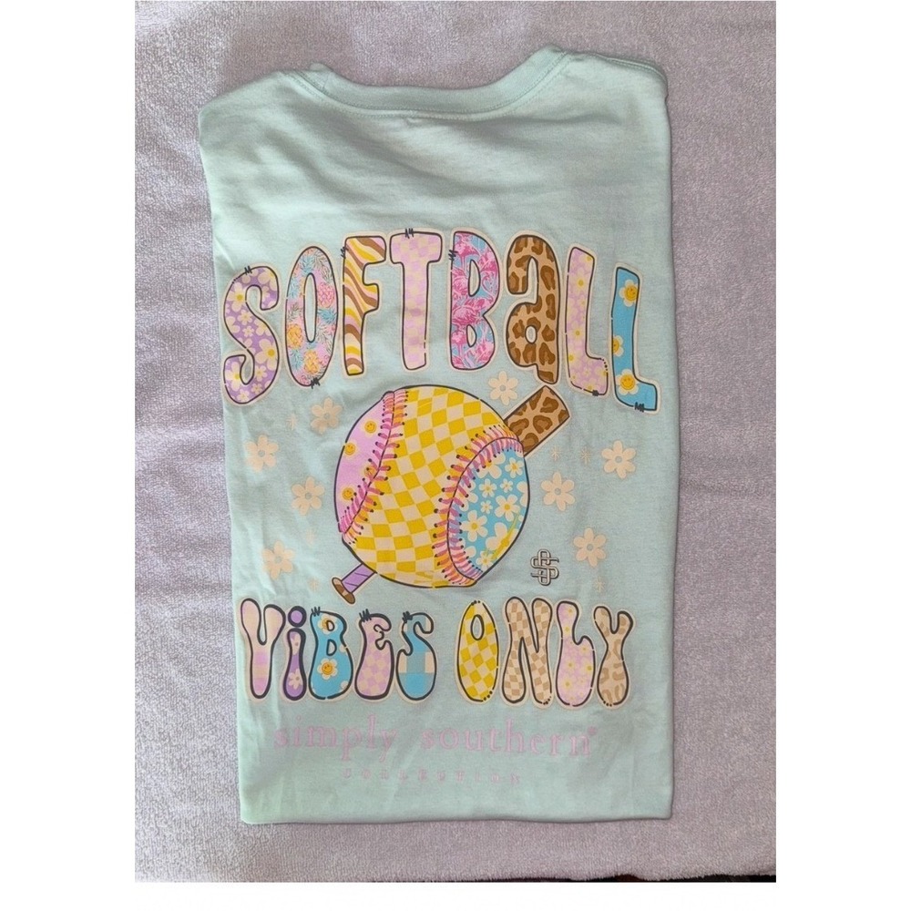 Simply Southern Womens Mint Green Softball Vibes Only Graphic T-Shirt NWT. XL